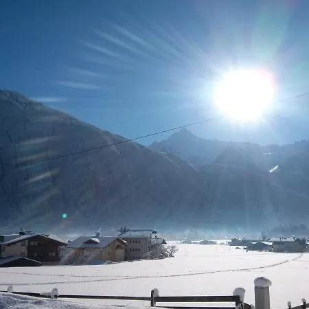 Ferienwohnung Zuppinger Mayrhofen Exterior foto